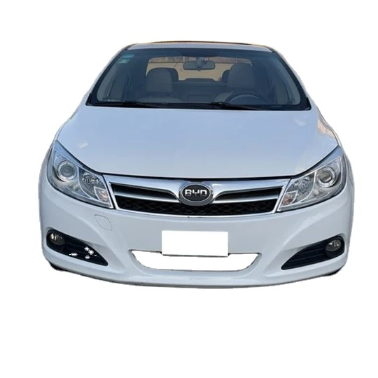 SEDAN High speed well selling good quality China Made left drive 4 Wheels  gasoline cars for sale adult used car prices