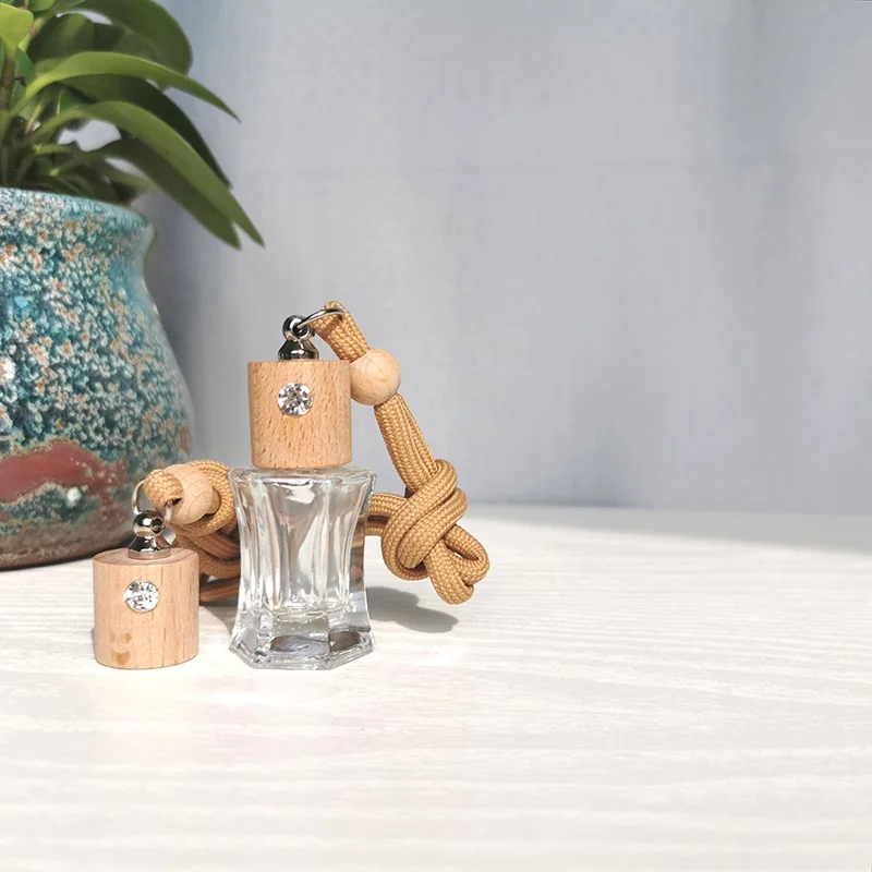 Avertan wholesale 5ml 6ml  Empty Refill Diffuse Fragrance Car Pendant Perfume Bottle