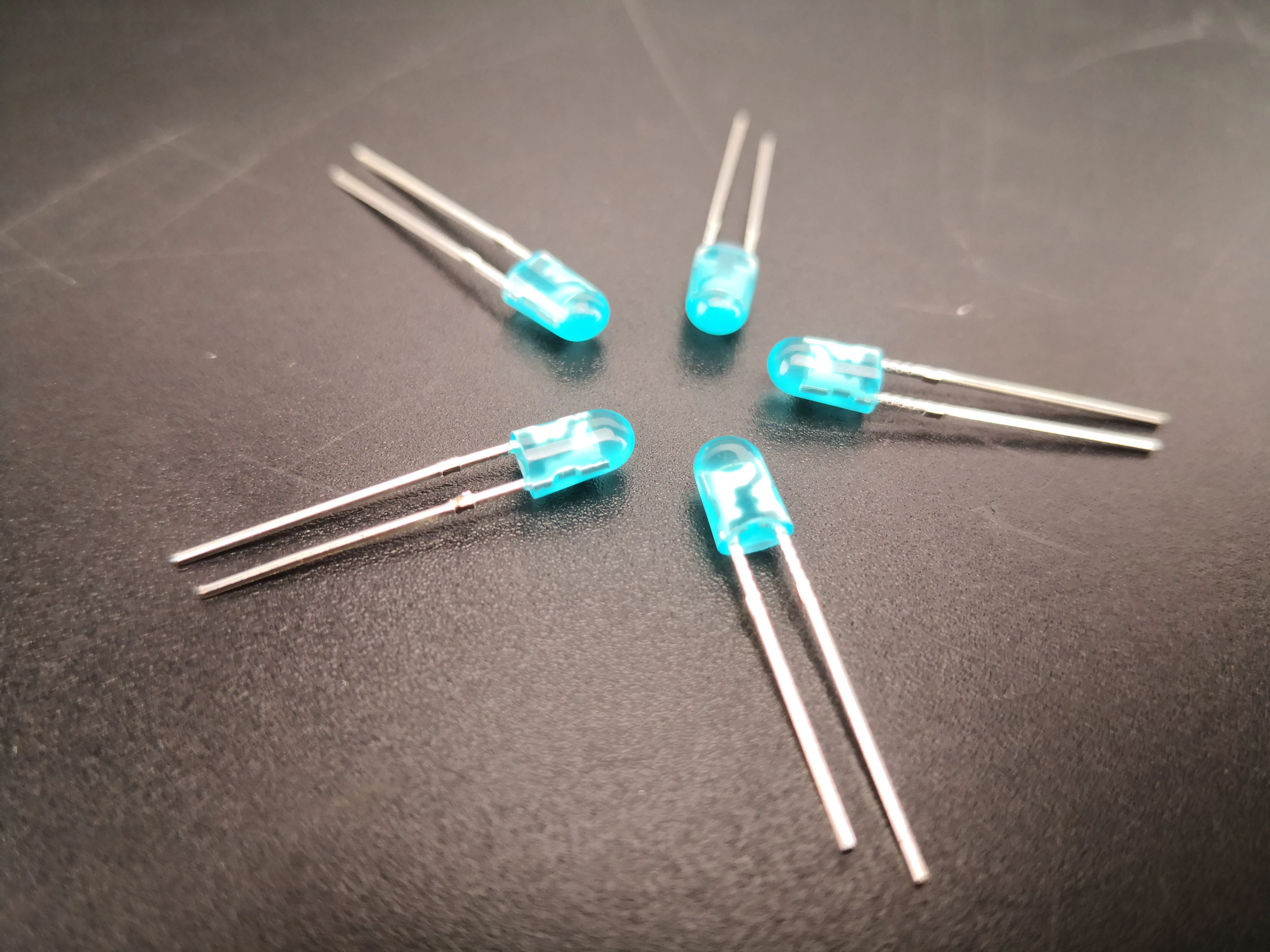 High Quality 346 546 3mm 5mm Blue Oval Led Diode 2 Years Warranty