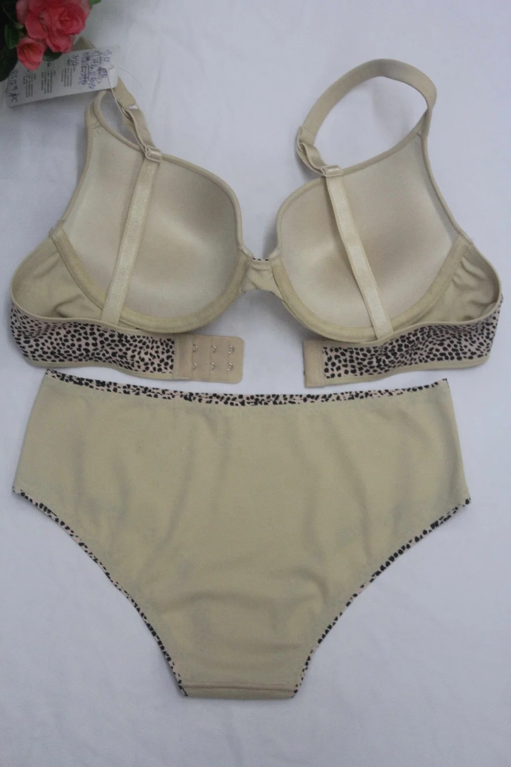 
Seamless High Quality Bra and Panty Sets Hot Sexy Bra Panty Underwear 
