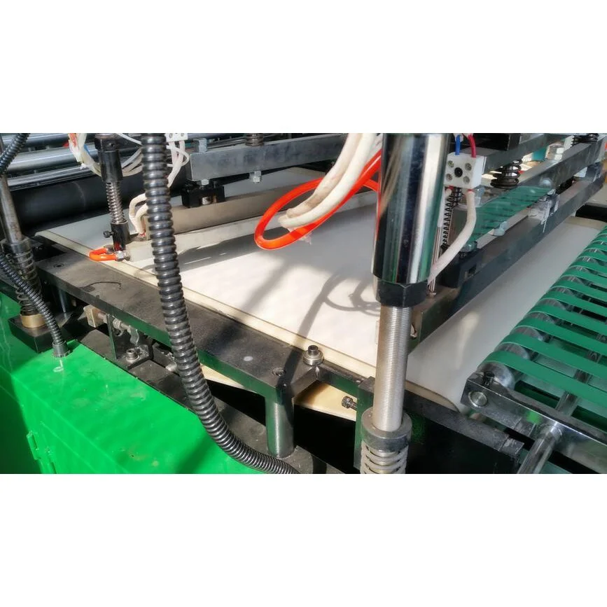 OPP PE BOPP Plastic Flower Bag Making Machine, Conical Flower Sleeve Making Machine