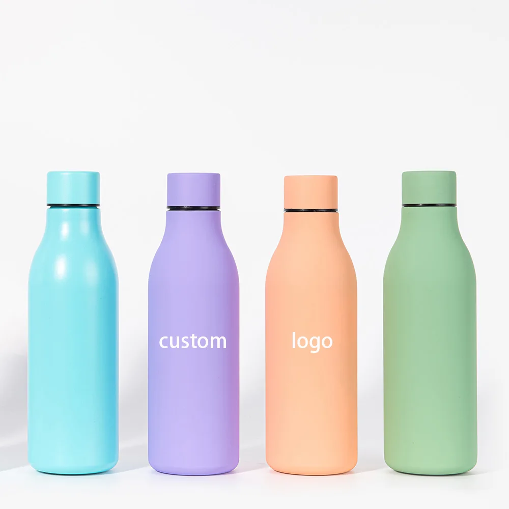 Vacuum insulated water bottle Double wall 18/8 stainless steel travel bottle in rubber painting soft touch water bottles