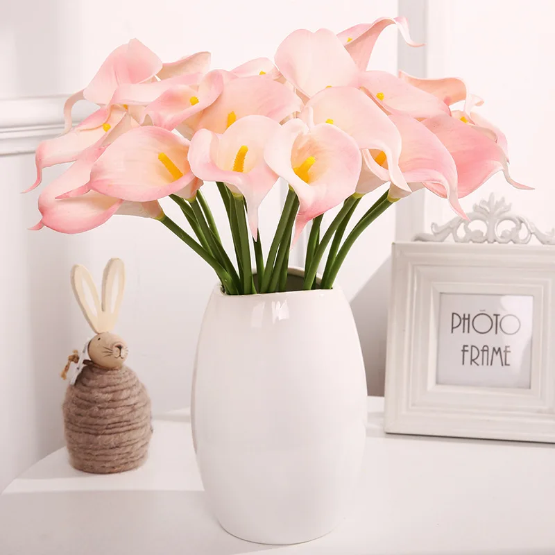 Wholesale Artificial Flowers High Quality Home Decoration Plants Soft Color PU Real Touch Plastic Faux Calla Lily