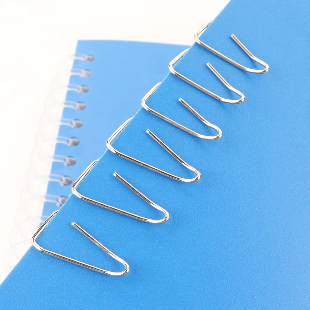 Hot triangle shape 25mm paper clips metal silver office supplies