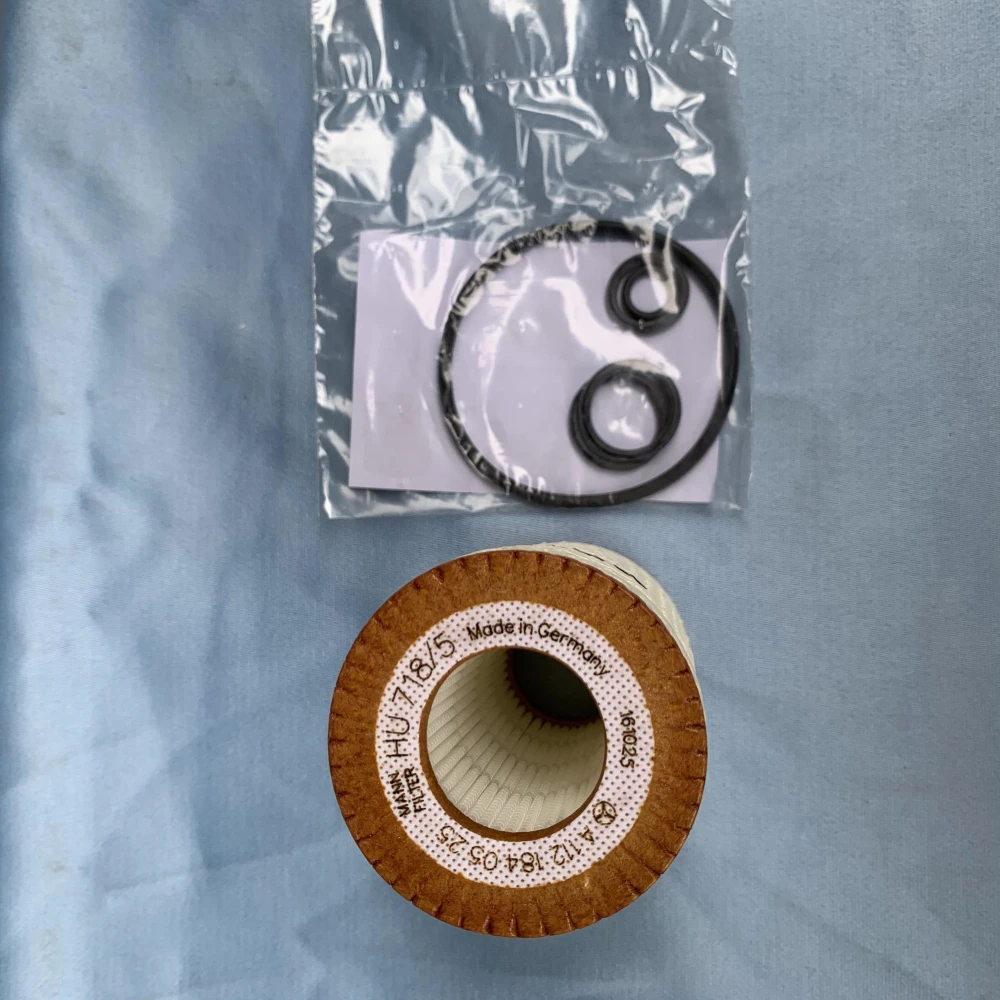 
A0001802609 Original parts Oil filter for C E S ML GL Series 