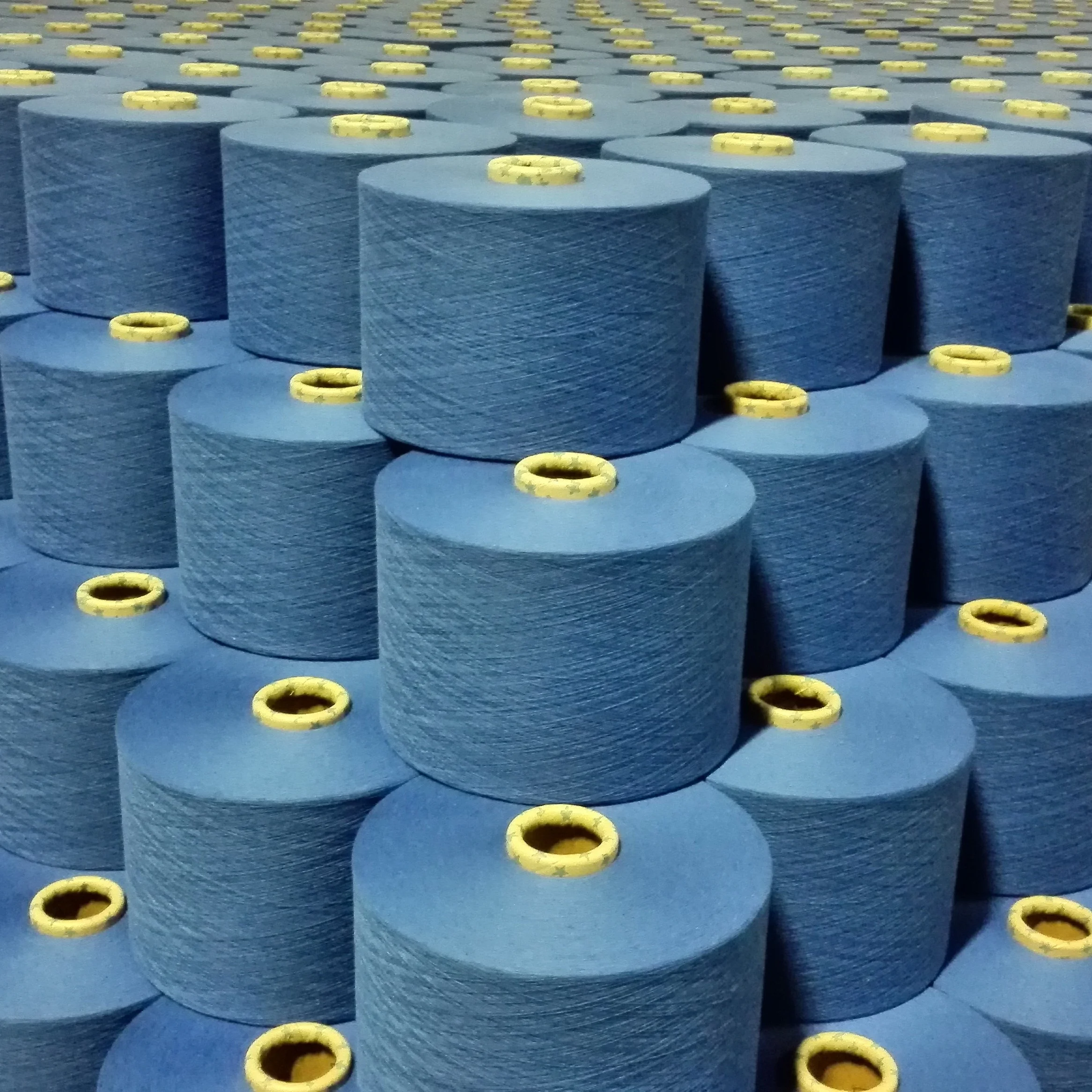 GLOBAL RECYCLED STANDARD GRS Certified Recycled Yarn for Circular Knitting Recycled Cotton / Polyester
