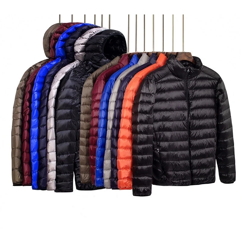 Outdoor Light Warm Duck Bubble Puff Filled Down Feather Wholesale Custom Logo Nylon Black Hooded Winter  Puffer Jackets For Men
