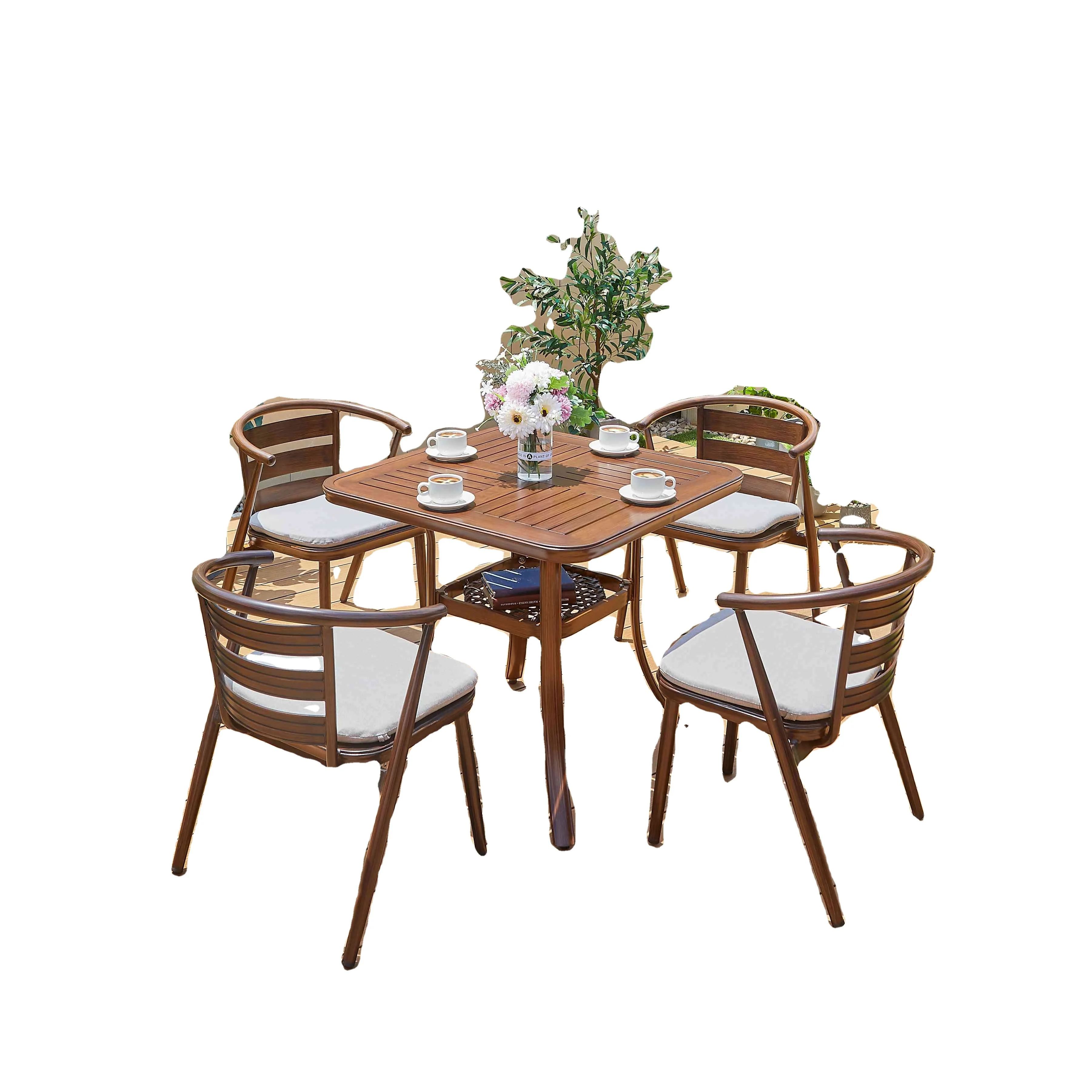 classic Outdoor High Quality Rattan Chair Balcony Garden Wicker Chairs Table sets French Bistro