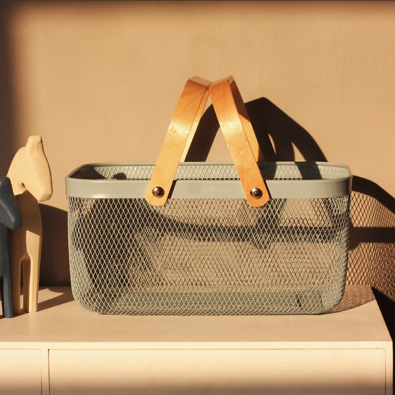 Picnic Baskets Nordic Bread Food Vegetable Mesh Metal Wire Shopping Fruit Gift Other Storage Picnic Baskets With Bamboo Handle