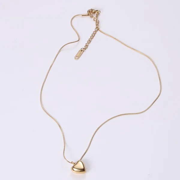 Hot Selling Women Ball Snake Chain 18k Gold Plated Heart Pendant Necklace Minimalist jewelry
