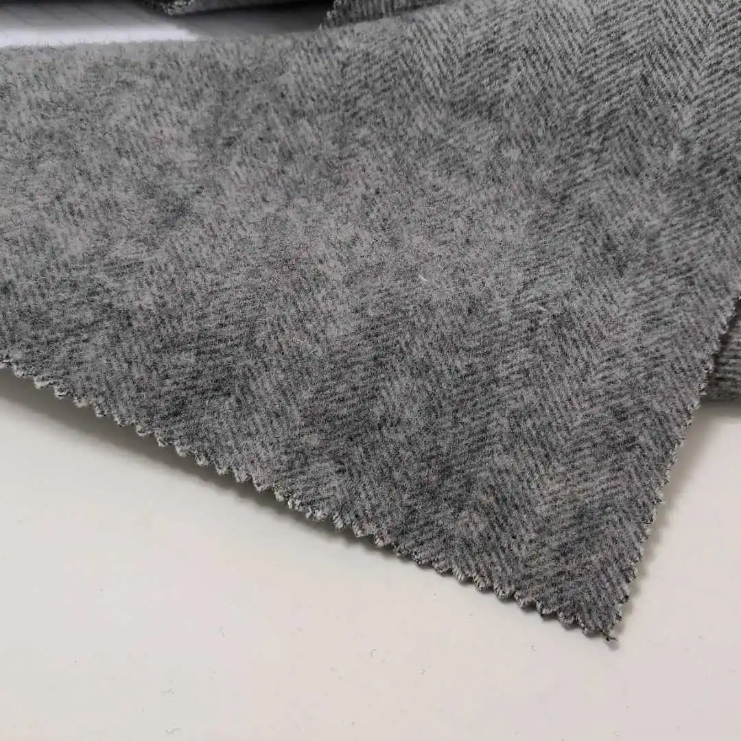 Серый двухсторонний тканый 70% шерсть 30% полиэстер
