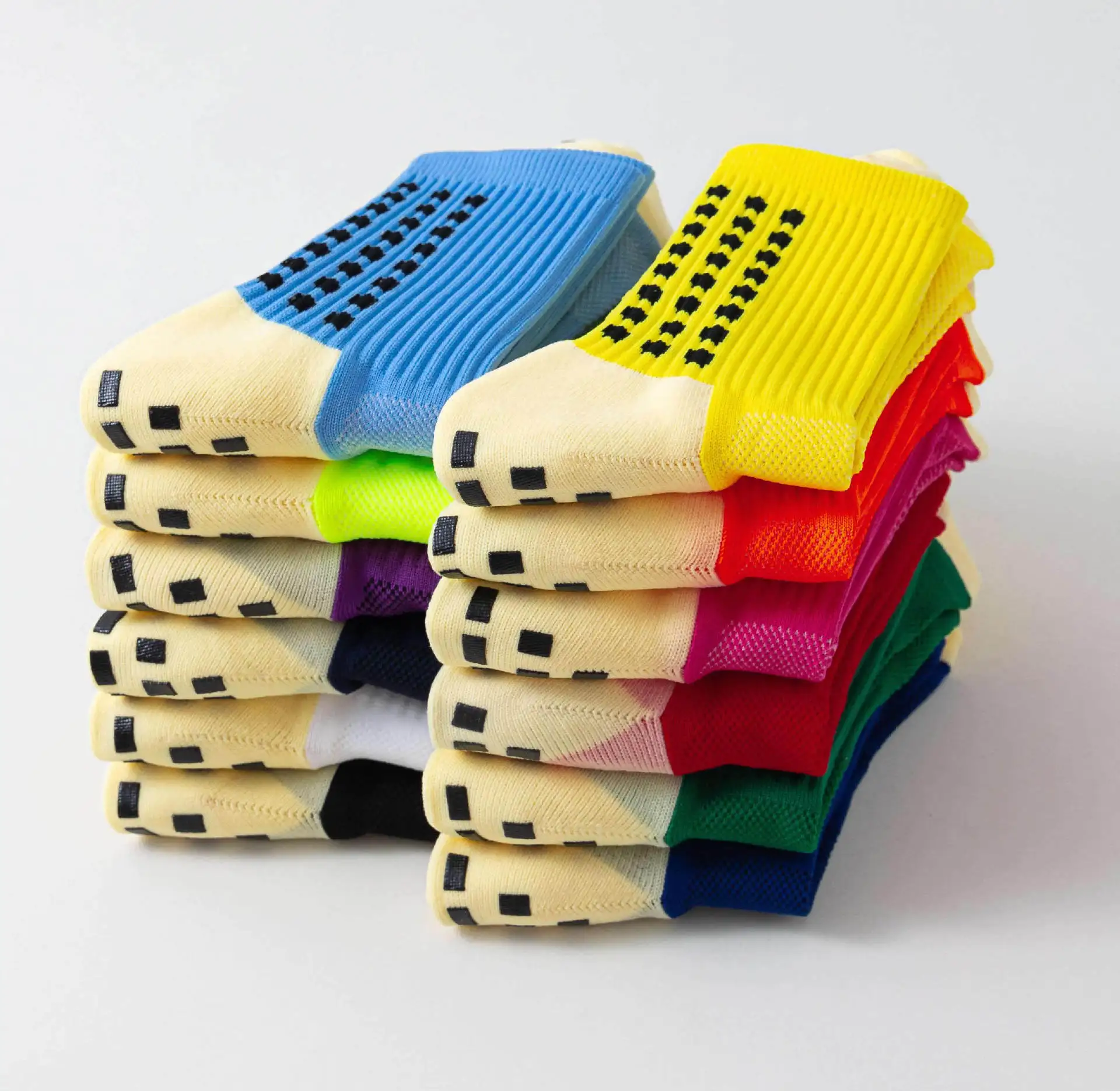 Custom Made Socks High Quality Running Cycle Athletic Socks Football Anti Slip Grip Soccer Men Sports Socks