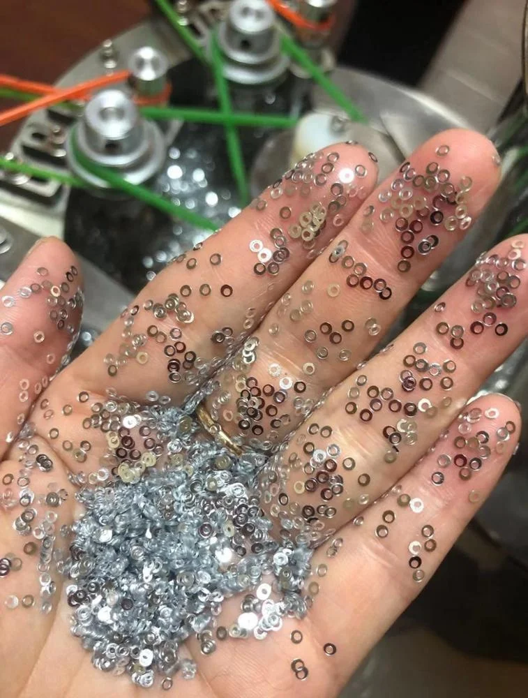 Машина для пряжи блесток