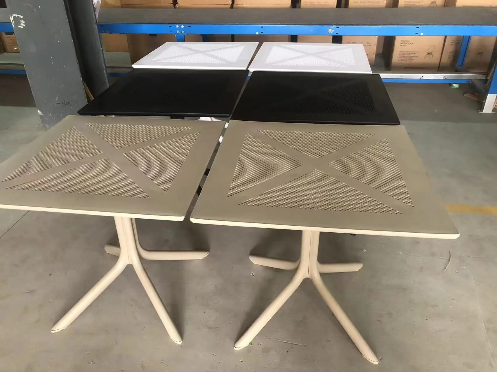 Popular Factory Home Furniture Top Dining Room Table Set Modern Design Cheap Dining Table with Chairs Tempered Glass Beauty Type