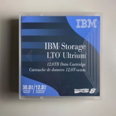 I B M LTO8 Cartridge Ultrium 8 12TB-30TB 01PL041 Data Tape