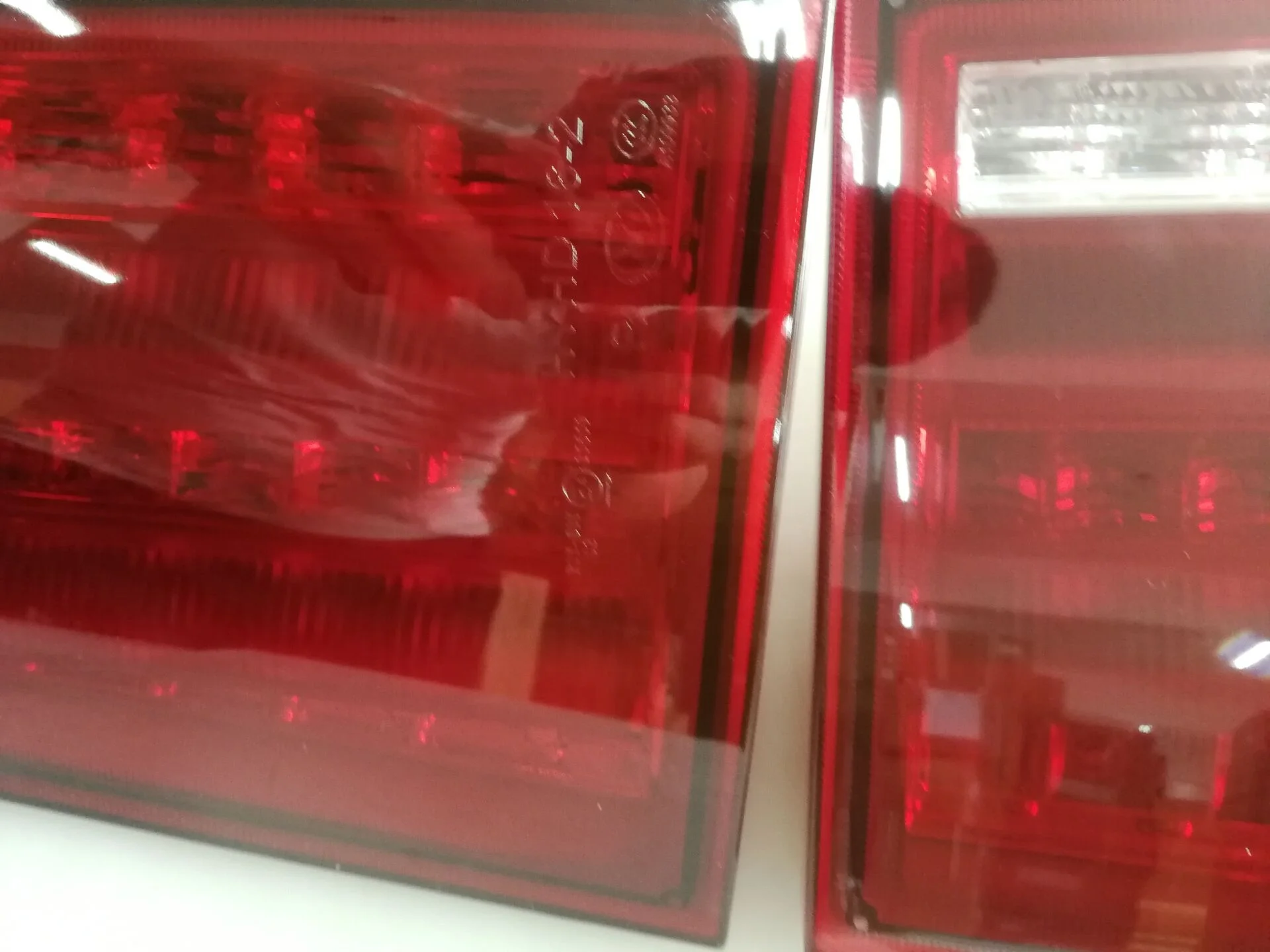 Auto lighting system bus parts HC-B-2676-1 24V Irizar rear lamp tail lights led I8