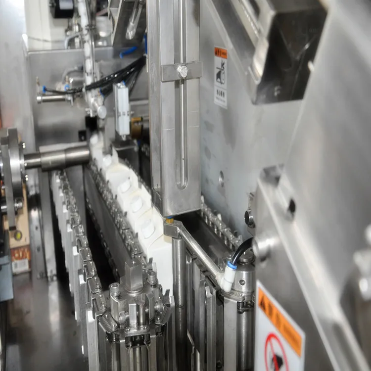 Factory Price Aseptic Juice Paper Box Machine Gable Top Aseptic Paper Water Packaging 750ml Milk Carton Bottle