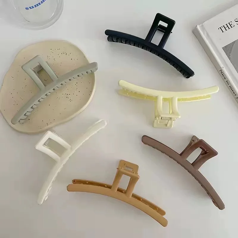 Simple Large Size Plastic Hair Claw Frosted Ponytail Claw Clip Hair Accessories For Women