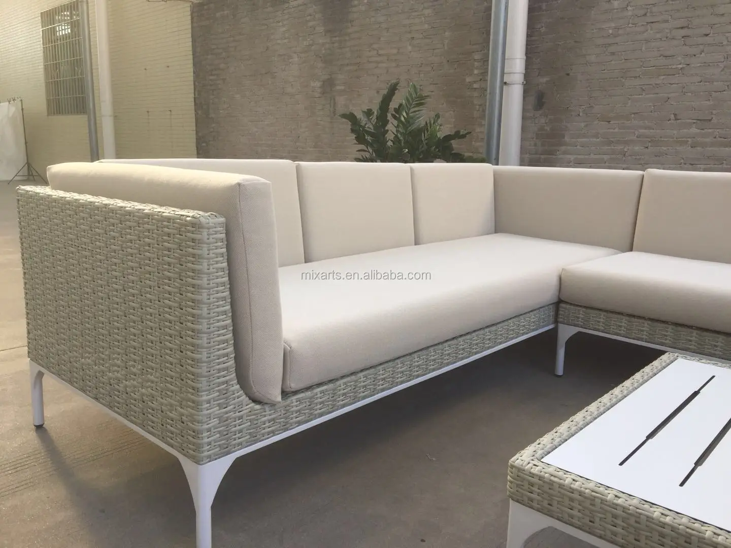 Outdoor Furniture 4 Seaters Synthetic Rattan Wicker Garden Sofa Armrest Sofa