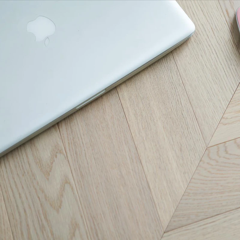 Luxury Modern Design Engineered Wood Flooring Oak Herringbone Chevron Styles Click for Indoor Decoration Engineered Flooring