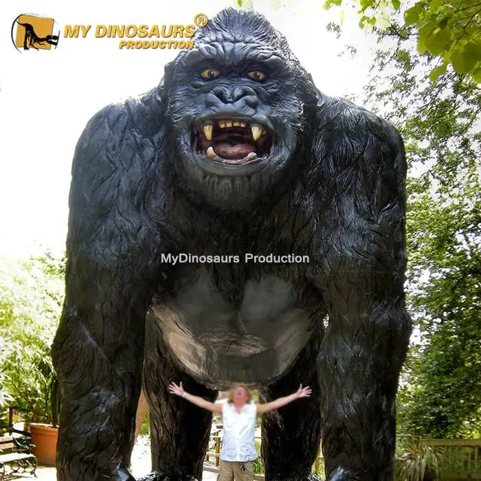 Gorilla-statue-2.jpg