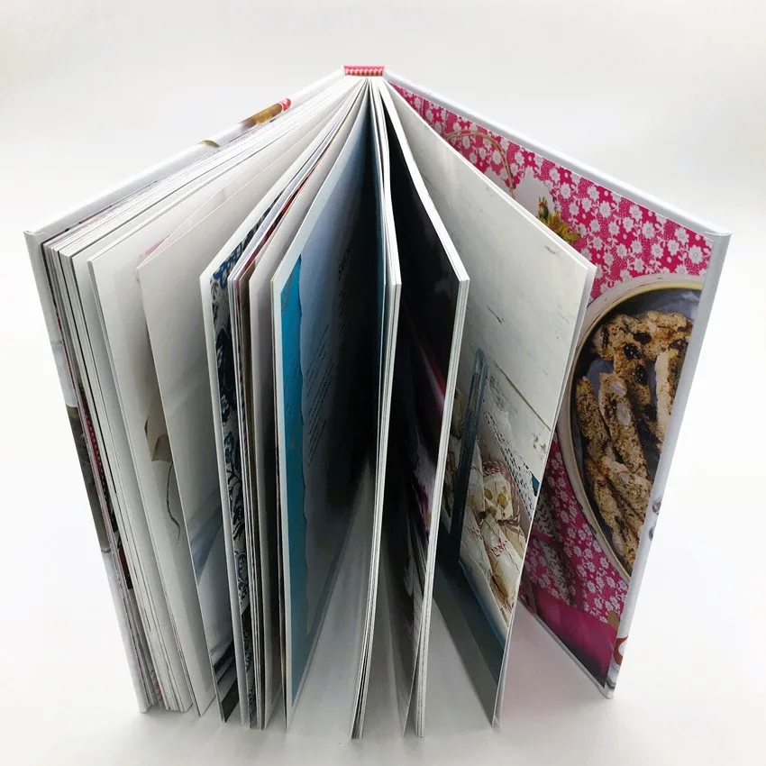 Печать высококачественного индивидуального качества полноцветная книга года в твердом переплете ручная служба набор книг