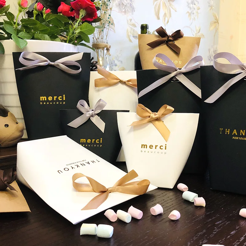 Custom Print Logo Luxury Birthday Christmas Wedding Candy Packing Small Party Favor Paper Gift Bags With Ribbon Bow