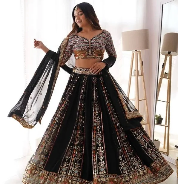 Hot Selling Designer Bridal Lehnga Choli for Wedding Party Wear Lahnga Choli India 2023 Design Buy From Indian Manufacturer