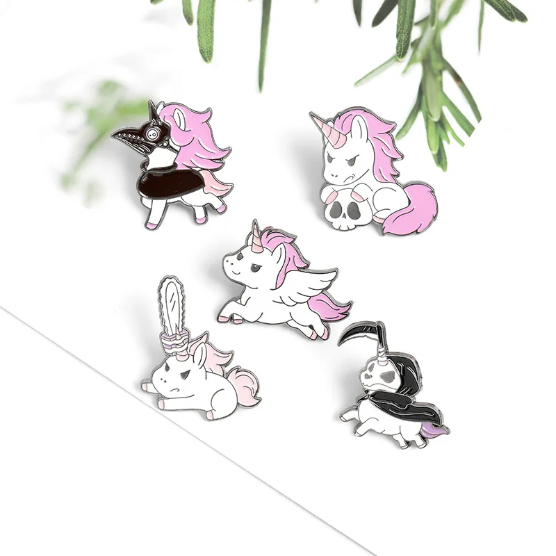 
Pink pony collar pin anti-glare high-end unicorn soft enamel lapel pin glitter hard custom enamel pins 