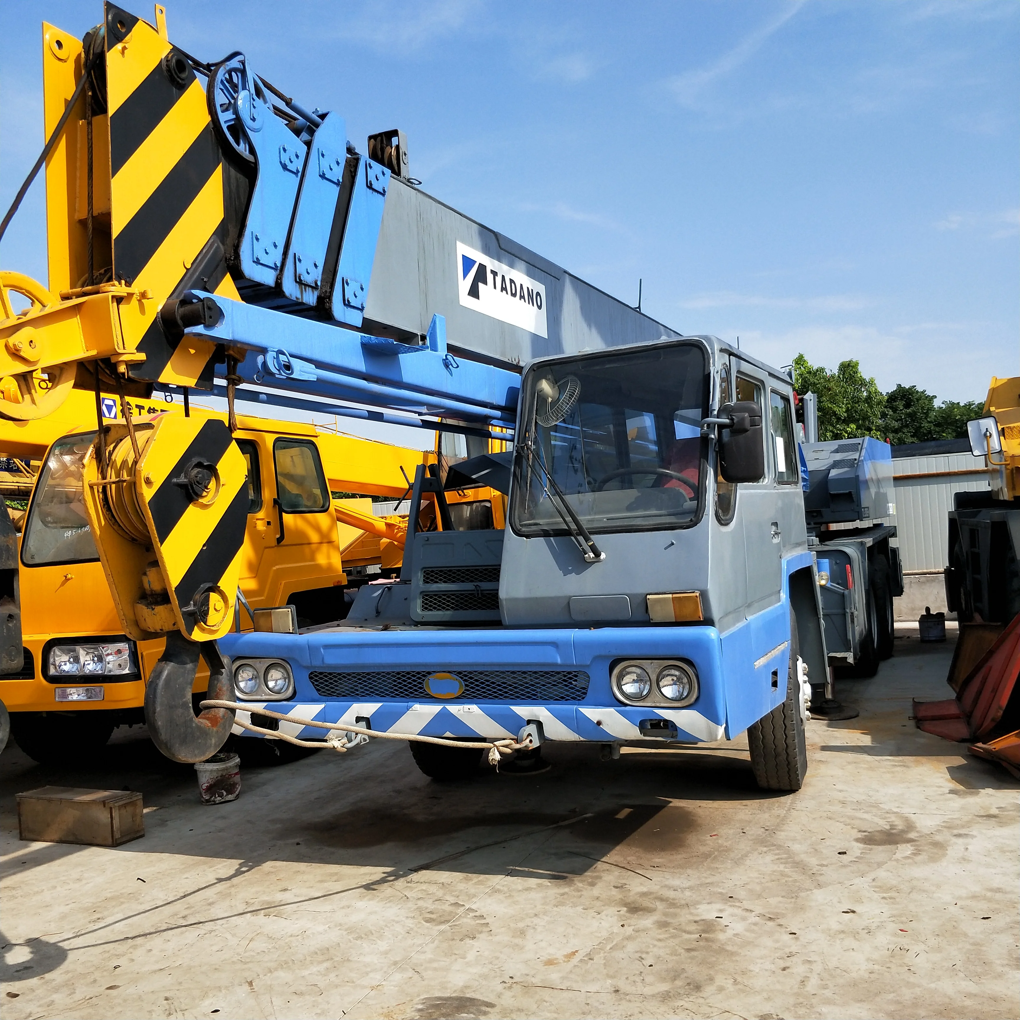 Truck Crane 25 Ton Used Tadano TL-250E Truck Crane Mobile Crane 25 Tons