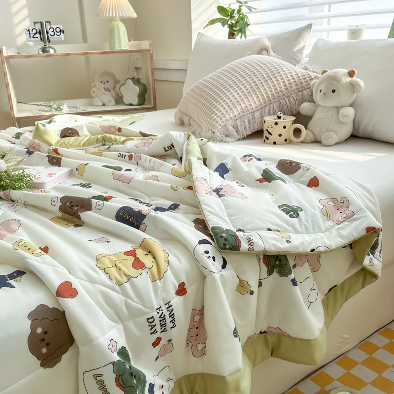 New style all people likes  Widened edging, comfortable, beautiful and generous sewing machine for quilts