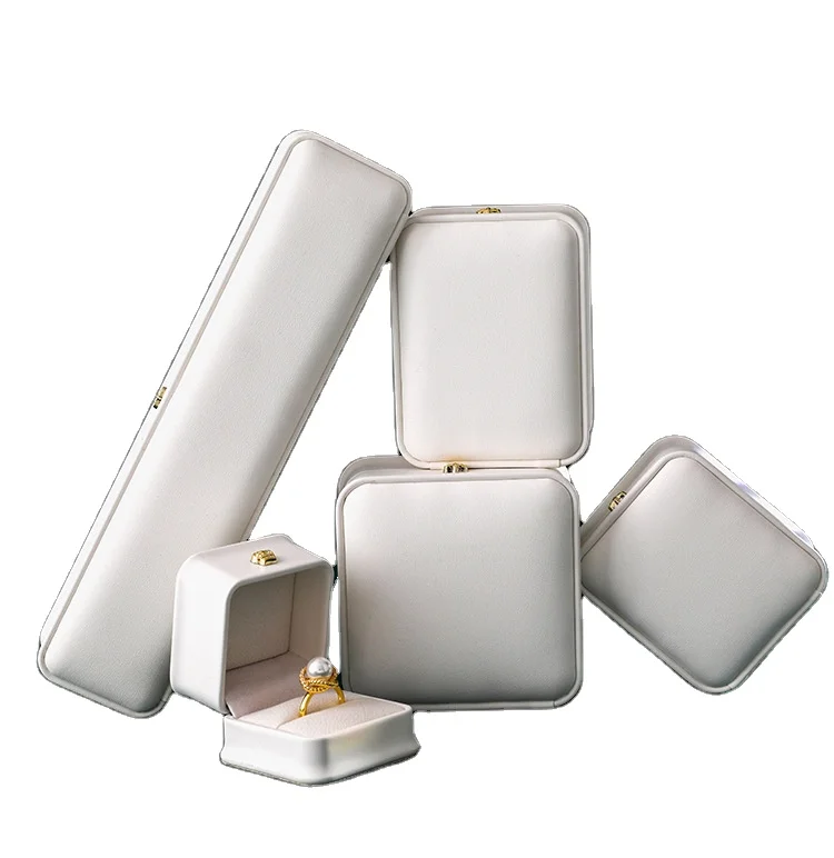 High-End Crown Buckle Jewelry Box Rigid Storage Boxes for Ring Necklace Bracelet Gold Foil Stamped Embossed Wholesale In-Stock