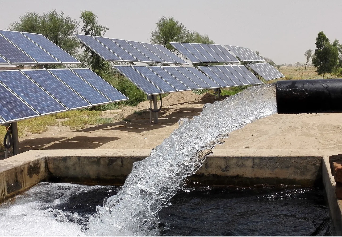 Solar panel drive water pump DC water pump has no fuel cost solar ground pump for irrigation