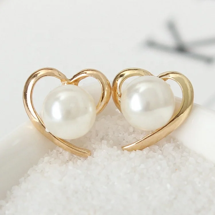 
Fashion Jewelry Women & Girls Lovely Pearl Stud Earring 