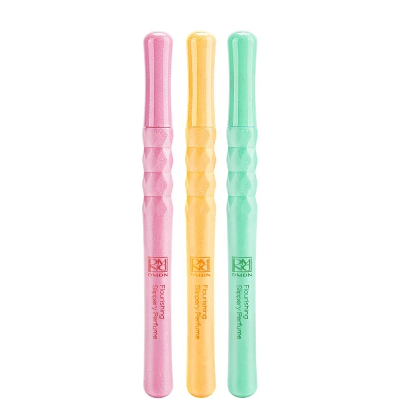 
KAQILIwholesale good quality easy take perfume pen custom logo deodorant liquid natural fragrance roll-on perfume 