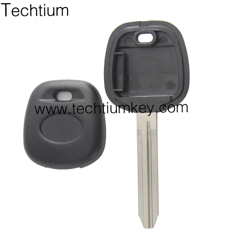 Techtiumkey  Car Transponder Key Case Shell for Toyota Camry Scion Daihatsu with Uncut Key Blade and Hole of Transponder Chip