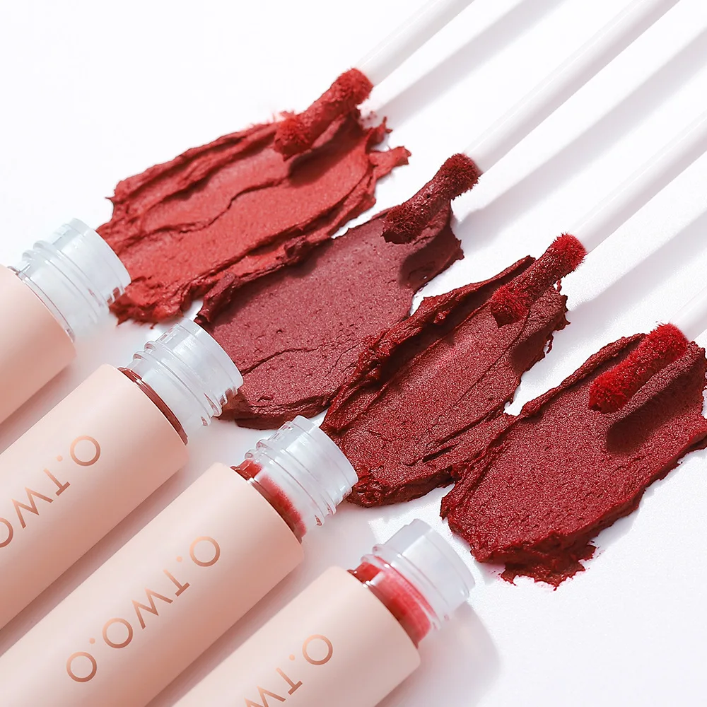 O.TWO.O Soft Velvet Mist First Love Lip Mud Blush Eyeshadow Can Be Three-use Velvet Lip Glaze