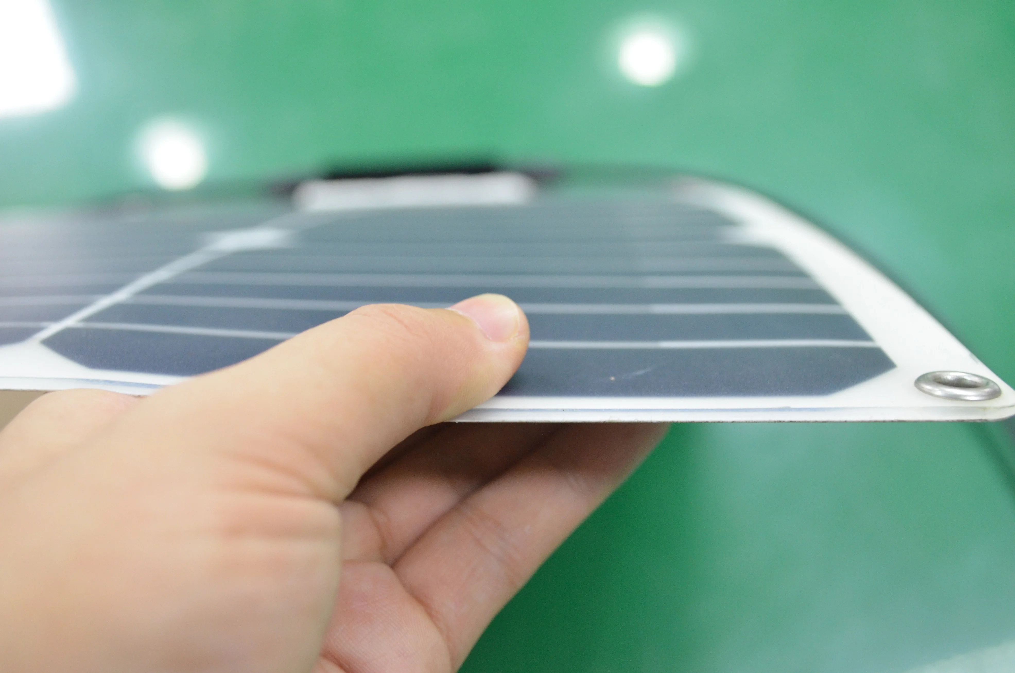 
DGsunlight high efficiency Multipurpose 30w 35w sunpower solar battery portable flexible solar panel 