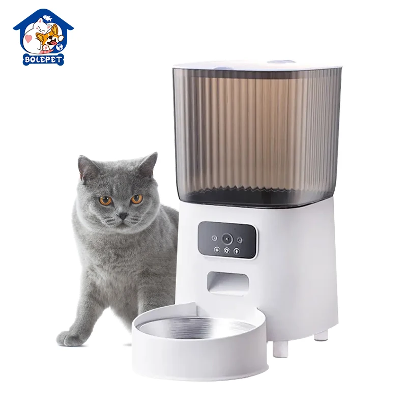Customized packaging and logo dog and cat feeder new design smart camera automatic pet feeder