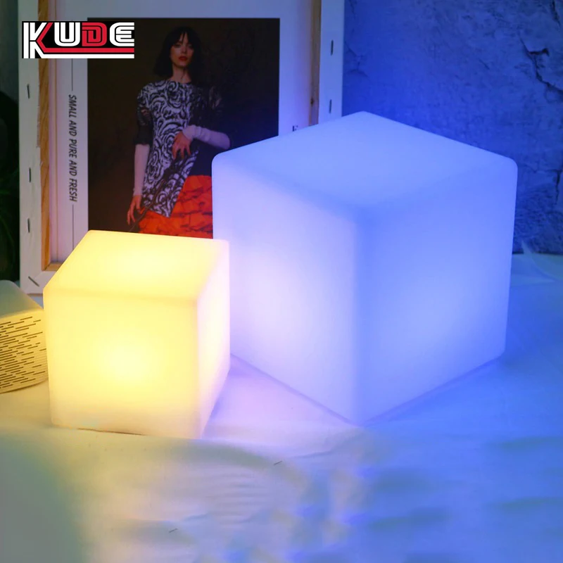 Настольная лампа с подсветкой