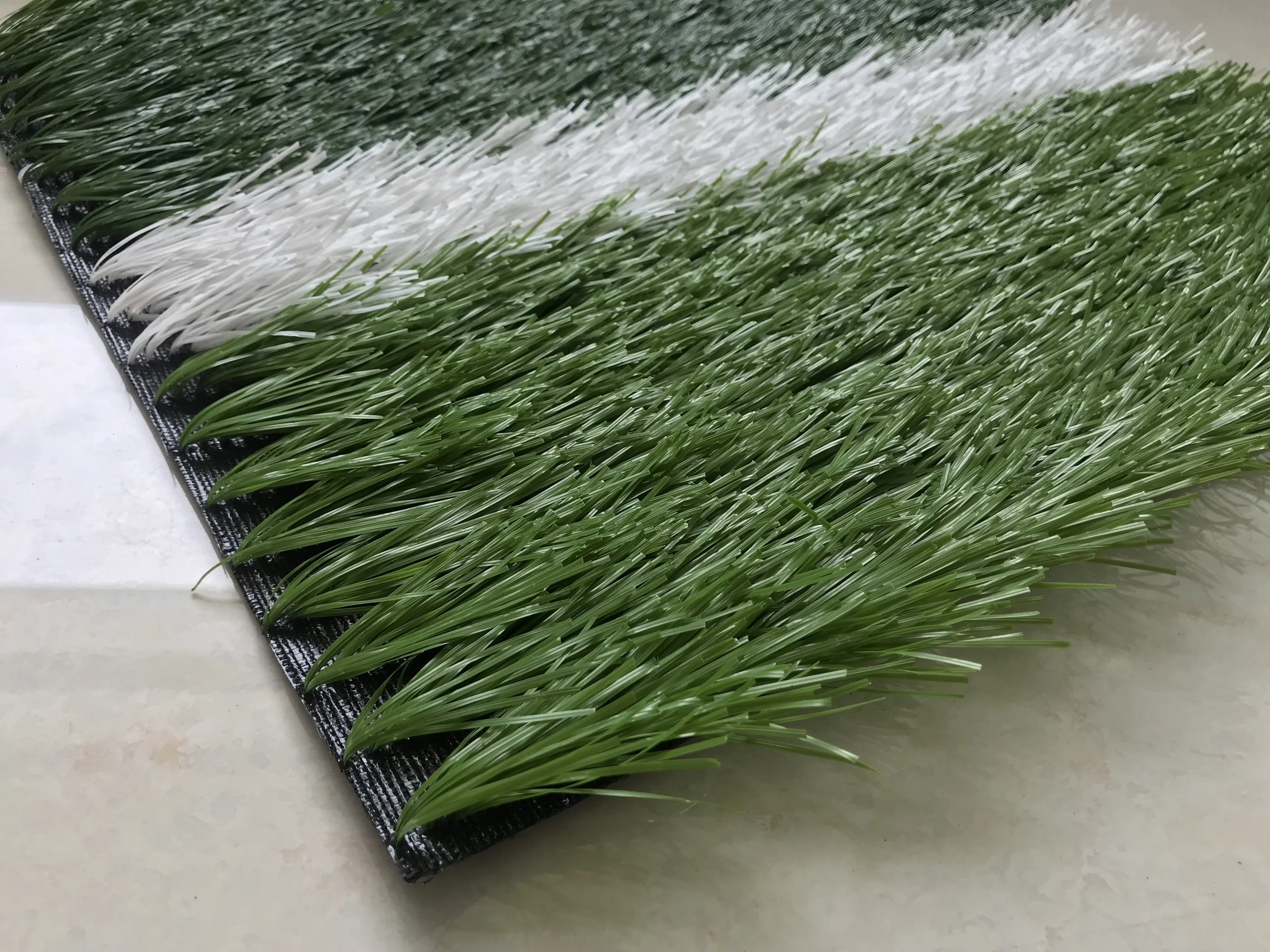 LvYin Labosport устойчивый к УФ-излучению синтетический газон искусственный футбольный резиновые гранулы