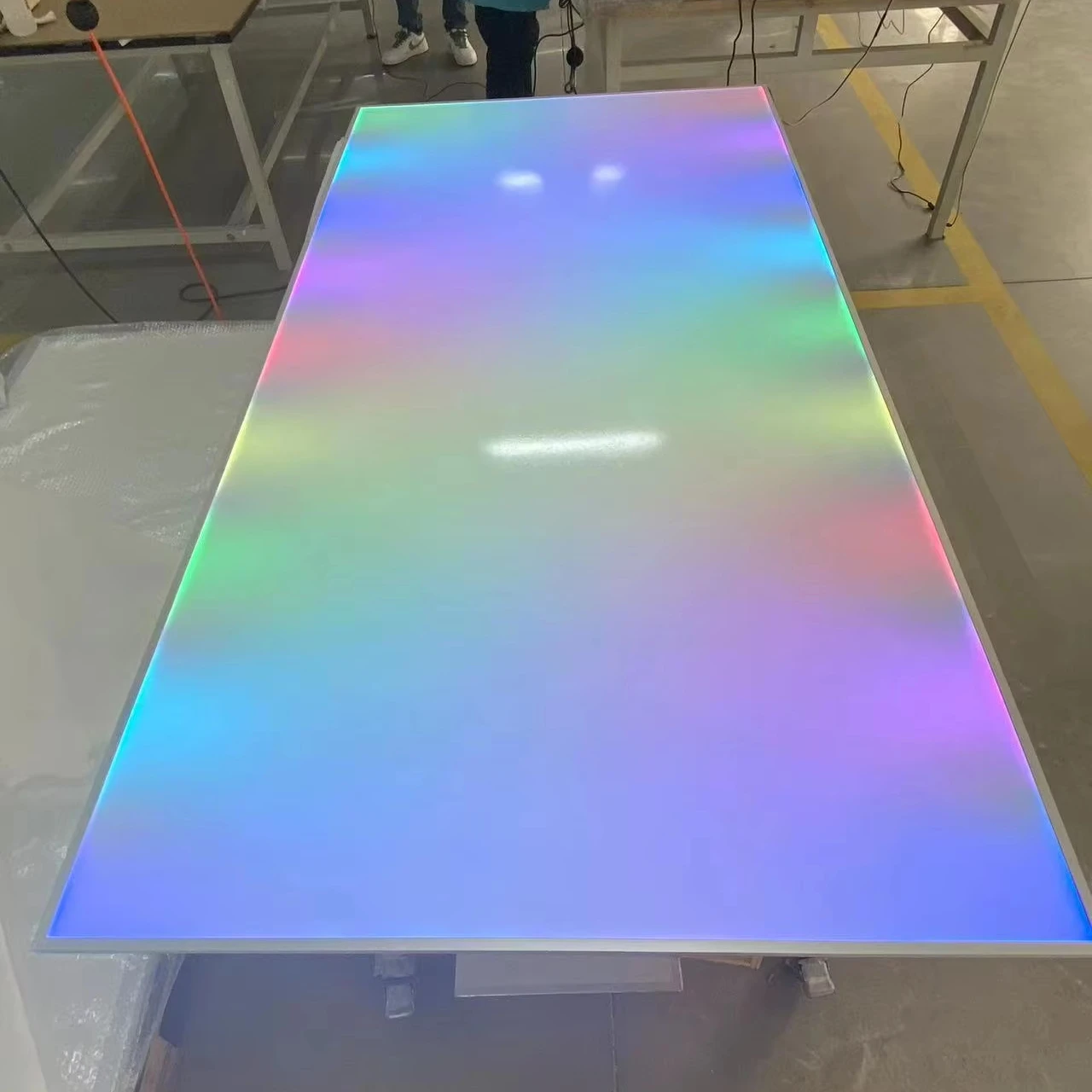 Поддержка диверсифицированных пользовательских цветов RGB Светодиодная панель света RGB светодиодная светящаяся панель света