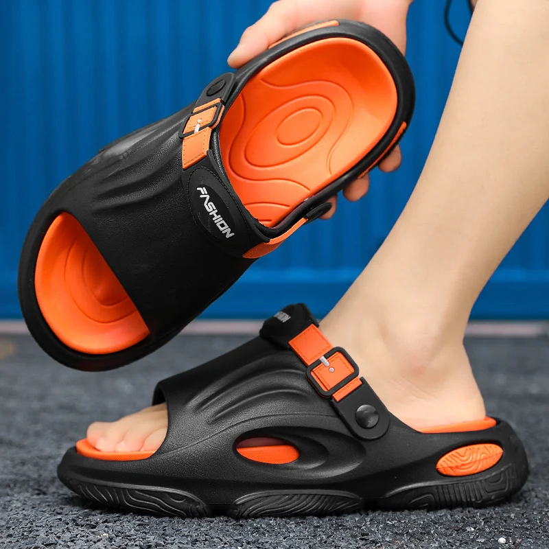 2024 New Hot sales Beach sandals for men Custom slides Anti slip breathable eva outdoor men slippers