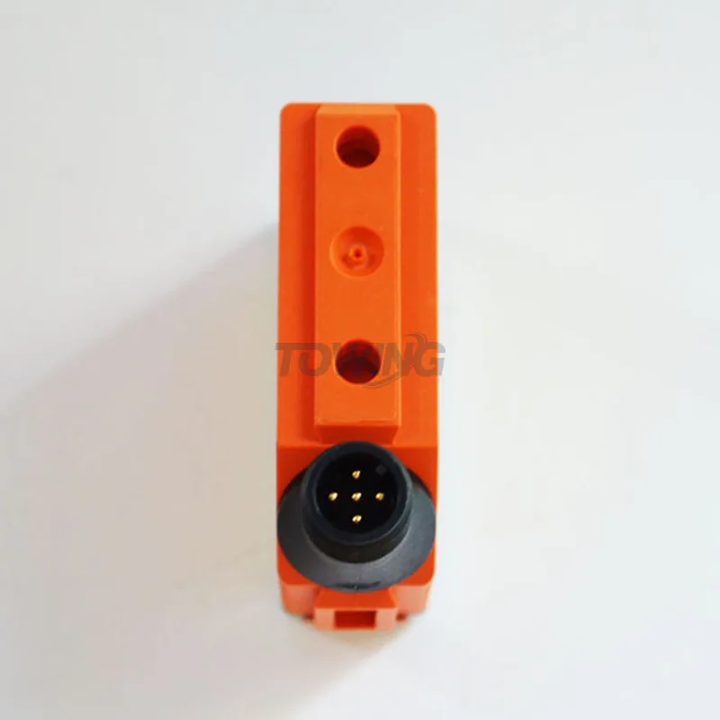 100% New and Original Germany IFM laser distance sensor O5D102 O5DLCNKG US