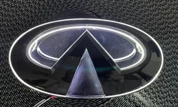 Подходит для Infiniti Q50 2014- 2017 эмблема свет