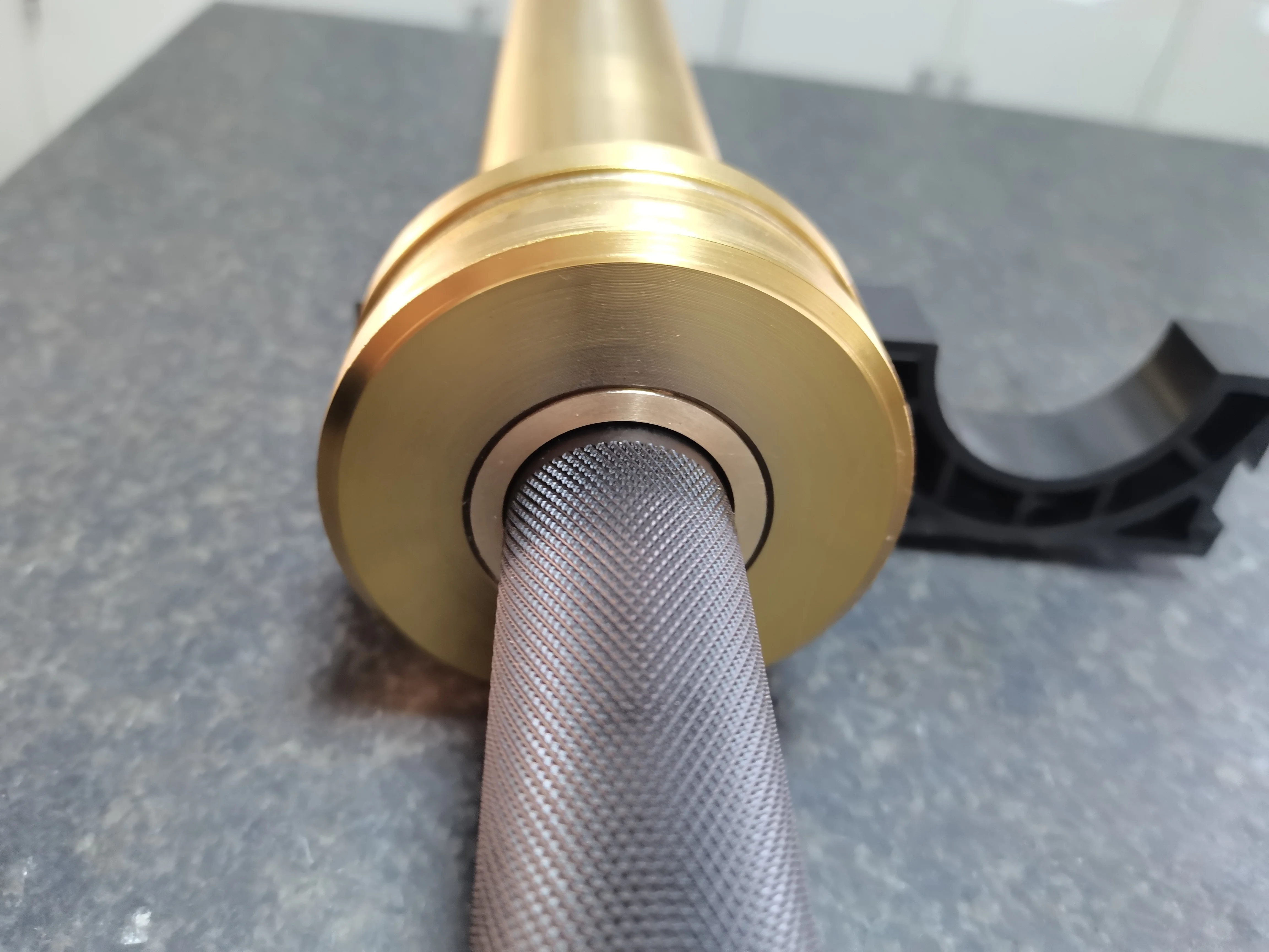 Гильза с титановым золотым покрытием профессиональная штанга для тяжелой атлетики 2000lb 8