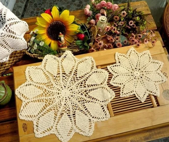 RTLK17085 100% Cotton and Hand crochet Doily