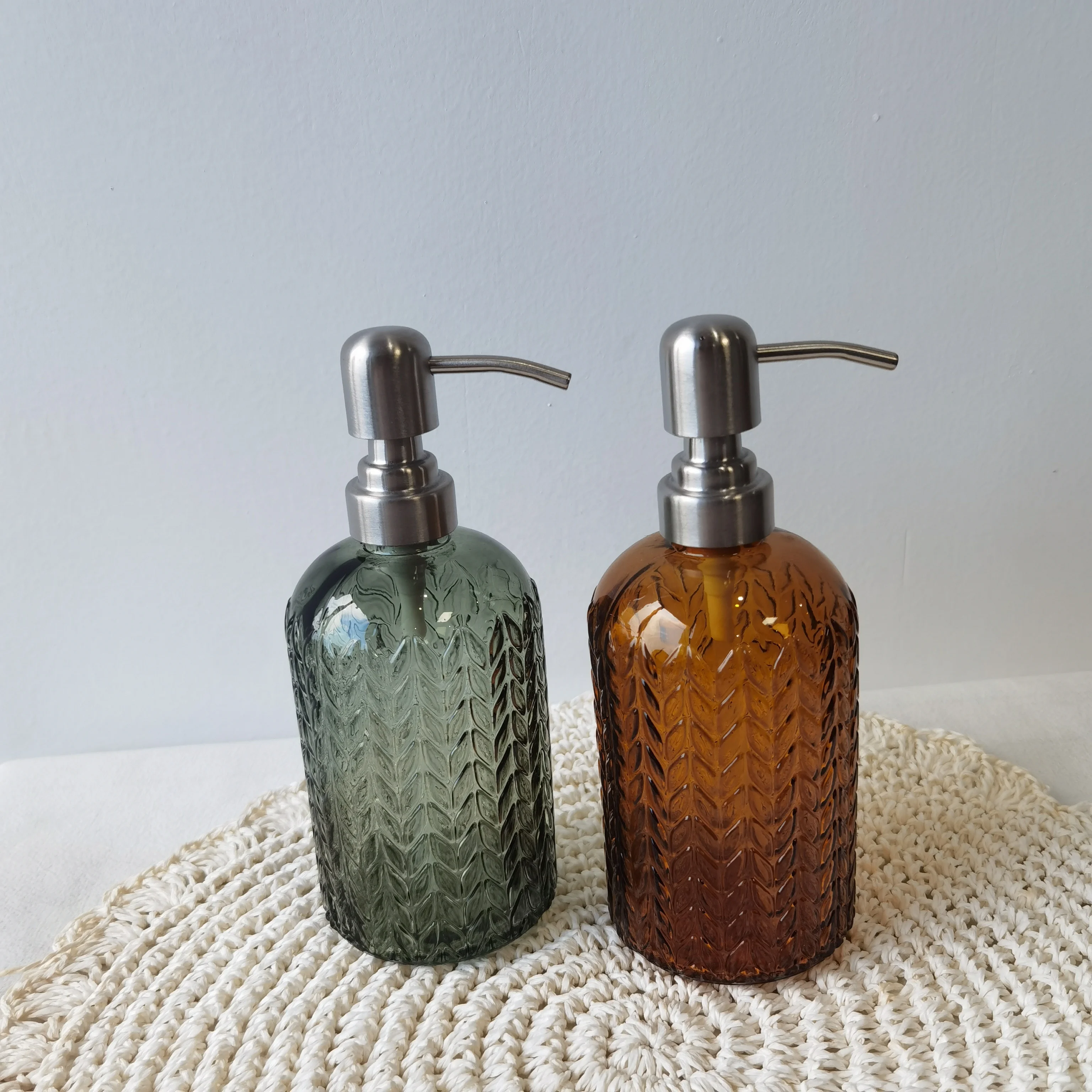 Bathroom accessories fall decorative glass shampoo bottles lotion soap Liquid Soap Dispenser bottles with metal pump