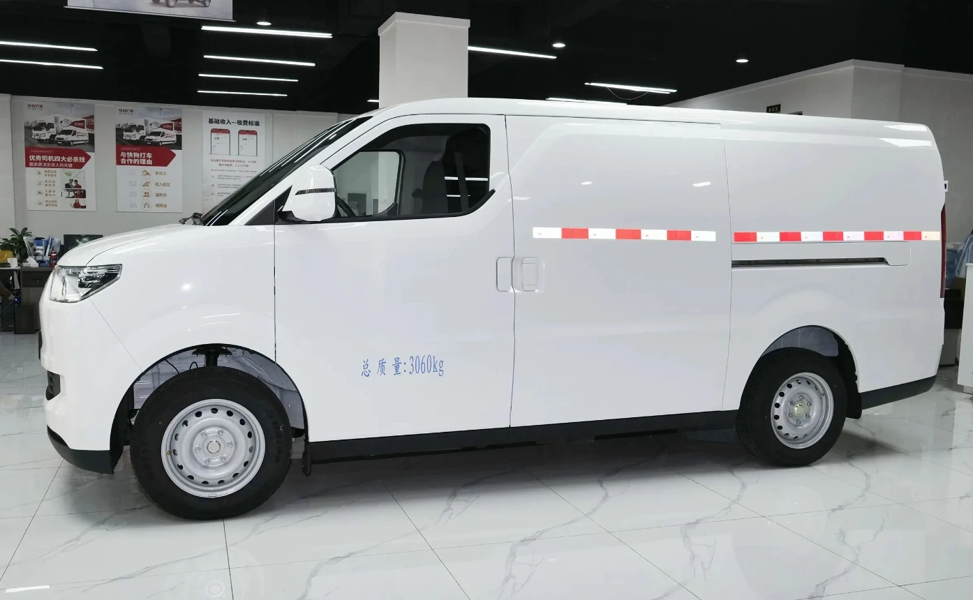 SERES DFSK EC75 family minibus CLTC 252km transporter minibus electric passenger van delivery car sprinter van for sale