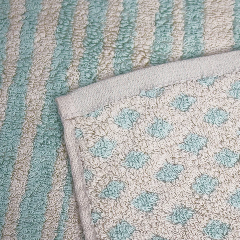 Morden Luxury Jacquard Soft 100% Organic Cotton Personalized 74*144 Bath Beach Towel